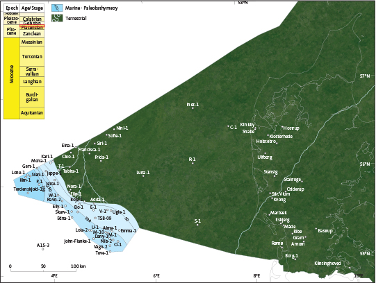 Fig. 59 Palaeogeographic reconstruction of the Danish area during the Piacenzian (stratigraphic interval indicated by the red box). This map shows the situation during deposition of the Elin Formation. The coastline was in the central parts of the basin and rivers from the Fennoscandian area continued to transport sediments from Fennoscandia to the North Sea area.