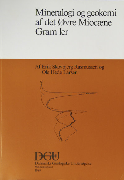 Front cover of volume 7